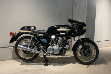 Ducati 900 Super Sport