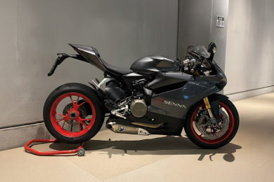 Ducati 1199 Senna